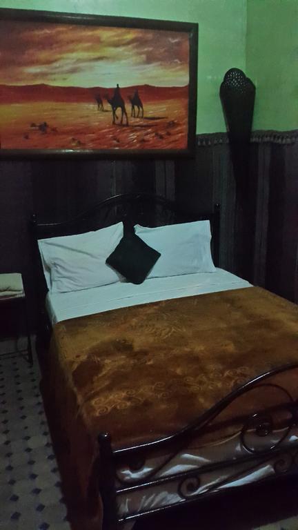 Riad Anass Al Ouali Fez Esterno foto